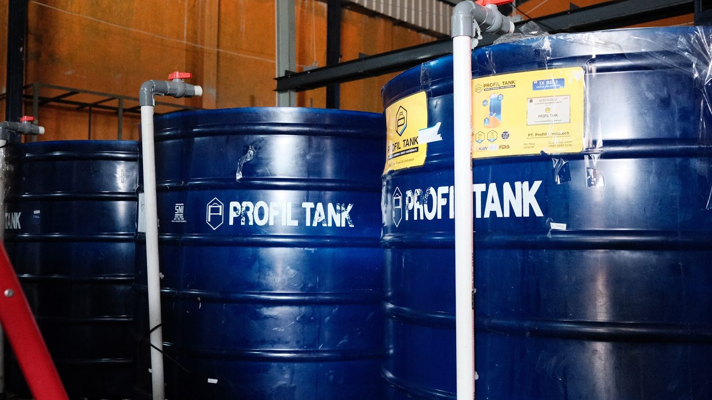 Tangki penyimpanan produksi